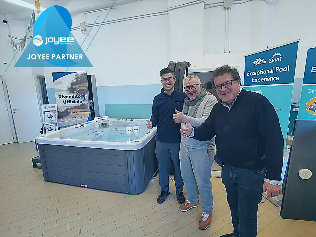 Joyee Jacuzzi badtunna